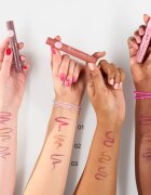 essence line n' STAIN! konturovací tužka na rty odstín 01 Everyone's Nude-Pink 2.5 ml