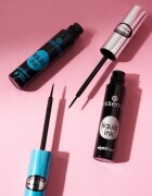 essence Liquid Ink linka na oči odstín 01 3 ml