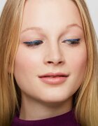 essence LONG-LASTING tužka na oči odstín 09 cool down 0.28 g