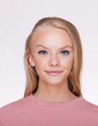 essence LONG-LASTING tužka na oči odstín 34 Sparkling Black 0.28 g