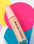 essence MAGIC FILTER rozjasňující fluid odstín 30 Medium/Tan 14 ml