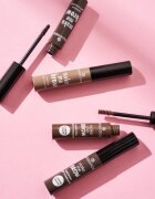 essence Make Me Brow gel na obočí odstín 02 Browny Brows 38 ml