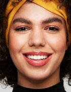 essence Make Me Brow gel na obočí odstín 06 Ebony Brows 38 ml
