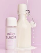 essence milky GLAZED hydratační podkladová báze pod make-up s rozjasňujícím efektem 50 ml