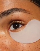 essence milky GLAZED hydrogelové polštářky na oční okolí 60 ks