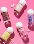 essence PEARLY GLAZE třpytivý lak na nehty mini odstín 16 5 ml
