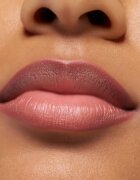 essence POUTline soft glide tužka na rty odstín 01 Like To Mauve It 0.62 g
