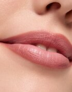 essence POUTline soft glide tužka na rty odstín 03 Bare Affair 0.62 g