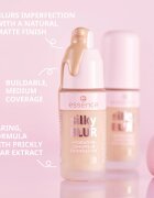 essence silky BLUR přirozeně krycí hydratační make-up pro matný vzhled odstín 110 30 ml