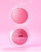essence Soft Baked tvářenka odstín Berry Bliss 4.5 g