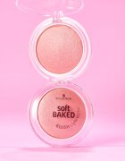 essence Soft Baked tvářenka odstín Soft Bloom 4.5 g