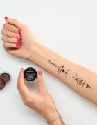 essence STAY & PLAY oční linky odstín 01 Black 5 g
