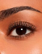 essence THE FALSE LASHES řasenka pro efekt umělých řas 10 ml