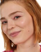 essence The Rose Edition paletka očních stínů mini 3.6 g
