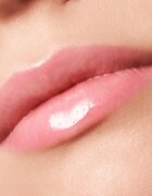 essence The Super Balm pečující lesk na rty odstín 01 Balmazing! 5 ml