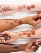 essence water DEW SERUM BRONZER tekutý bronzer s rozjasňujícím efektem odstín 30 Spritz Glow 3.5 ml