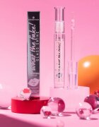 essence WHAT THE FAKE! transparentní lesk na rty odstín Oh So Glassy! 4.2 ml