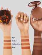 Estée Lauder Bronze Goddess bronzer s pudrovým efektem odstín Medium Deep 21 g