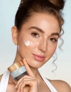 Estée Lauder DayWear Multi-Protection Anti-Oxidant 24H-Moisture Creme (Normal/Combination Skin) denní ochranný krém pro normální až smíšenou pleť SPF