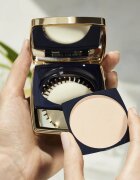 Estée Lauder Double Wear Stay-in-Place Matte Powder Foundation pudrový make-up SPF 10 odstín 4C1 Outdoor Beige 11 g