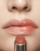 Estée Lauder Futurist Hydraplump Lip Balm tónující balzám na rty odstín 700 Bloom Cocoon 2.8 g