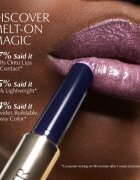 Estée Lauder Pure Color Melt-On Shimmer Stick třpytivý lesk na rty odstín Sparkling Plumtini 1.8 g