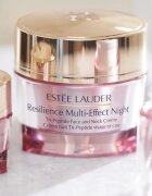 Estée Lauder Resilience Multi-Effect Night Tri-Peptide Face and Neck Creme noční liftingový krém na obličej a krk 50 ml
