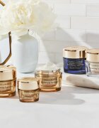 Estée Lauder Revitalizing Supreme+ Bright Radiance Power Soft Creme revitalizační pleťový krém pro rozjasnění a vyhlazení pleti 50 ml