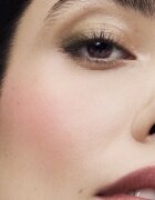 Estée Lauder The Sculpting Blush Powder Blush pudrová tvářenka se štětečkem odstín Rebellious Rose 7 g