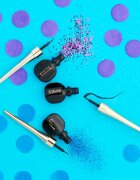 Eveline Cosmetics Celebrities tekuté oční linky odstín Black 6 ml