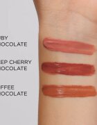 Eveline Cosmetics Choco Glamour hydratační lesklá rtěnka odstín 01 Ruby Chocolate 45 ml