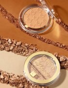 Eveline Cosmetics Feel The Bronze bronzující a konturovací pudr odstín 01 Milky Way 4 g
