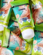 Eveline Cosmetics Slim Extreme 4D Laser zdokonalující tělové sérum na strie 150 ml