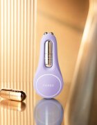 FOREO BEAR™ 2 eyes & lips mikroproudový tonizační přístroj na oční okolí a rty Lavender 1 ks