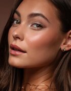 Gabriella Salvete Eyeshadow Goddess krémové oční stíny v tužce odstín Shimmer 04 Aura 1.3 g