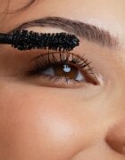 Gabriella Salvete Over The Moon 24H Volume & Curl dlouhotrvající řasenka pro objem s diamantovým práškem odstín Black 9.5 ml