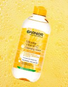 Garnier Vitamin C čisticí a odličovací micelární voda 400 ml