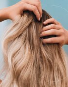Goldwell Dualsenses Blondes & Highlights 60Sec Treatment intenzivní regenerační péče pro blond a melírované vlasy 200 ml