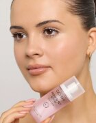 GOSH COPENHAGEN Prime'n Set Dewy Skin rozjasňující fixační sprej na obličej 50 ml