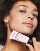 GOSH COPENHAGEN Primer Plus + rozjasňující podkladová báze 30 ml
