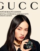 Gucci Beauty Eternité de Beauté dlouhotrvající make-up v houbičce SPF 35 odstín 10 14 g