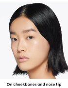 Gucci Beauty Illuminateur de Beauté tekutý rozjasňovač odstín 01 Gold 12 ml