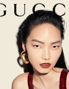 Gucci Beauty Rouge à Lèvres Matte Lipstick matná rtěnka odstín 506 Louisa Red 3.5 g
