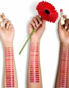 GUERLAIN KissKiss Shine Bloom lesklá rtěnka odstín 729 Daisy Red 3.5 g