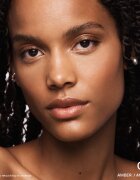 GUERLAIN Météorites Light Revealing Pearls of Powder tónovací perly na tvář odstín 04 Amber / Ambre 20 g
