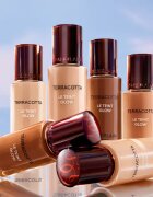 GUERLAIN Terracotta Le Teint Glow tekutý rozjasňující make-up pro přirozený vzhled odstín 4W Warm 35 ml