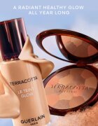 GUERLAIN Terracotta Light bronzující rozjasňující pudr limitovaná edice odstín 03 Medium Warm 10 g