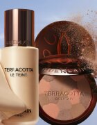 GUERLAIN Terracotta Light bronzující rozjasňující pudr plnitelný odstín 01 Light Warm 10 g