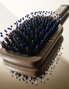 Hair Rituel by Sisley The Pocket Brush Radiance & Softness kartáč pro lesk a hebkost vlasů 1 ks