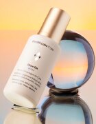 Health Labs Care Glow On Body Exfoliating Serum tělové sérum s exfoliačním účinkem 100 ml